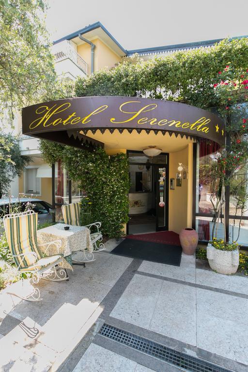 Hotel Serenella Сирмионе Экстерьер фото