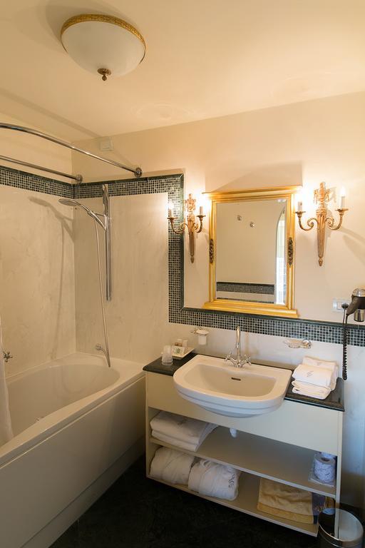 Hotel Serenella Сирмионе Экстерьер фото